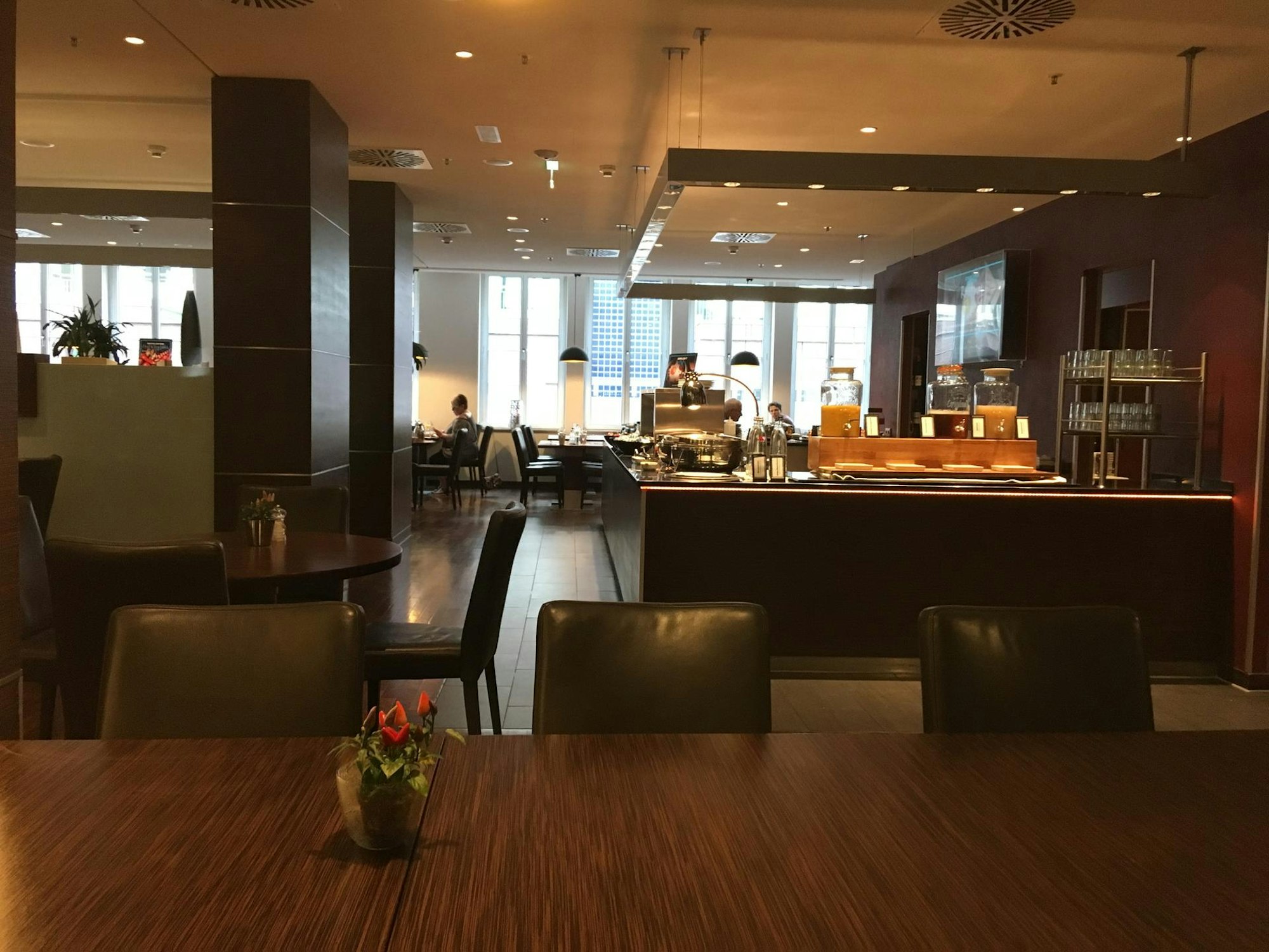 Hilton Frühstücksraum Laura Klemens