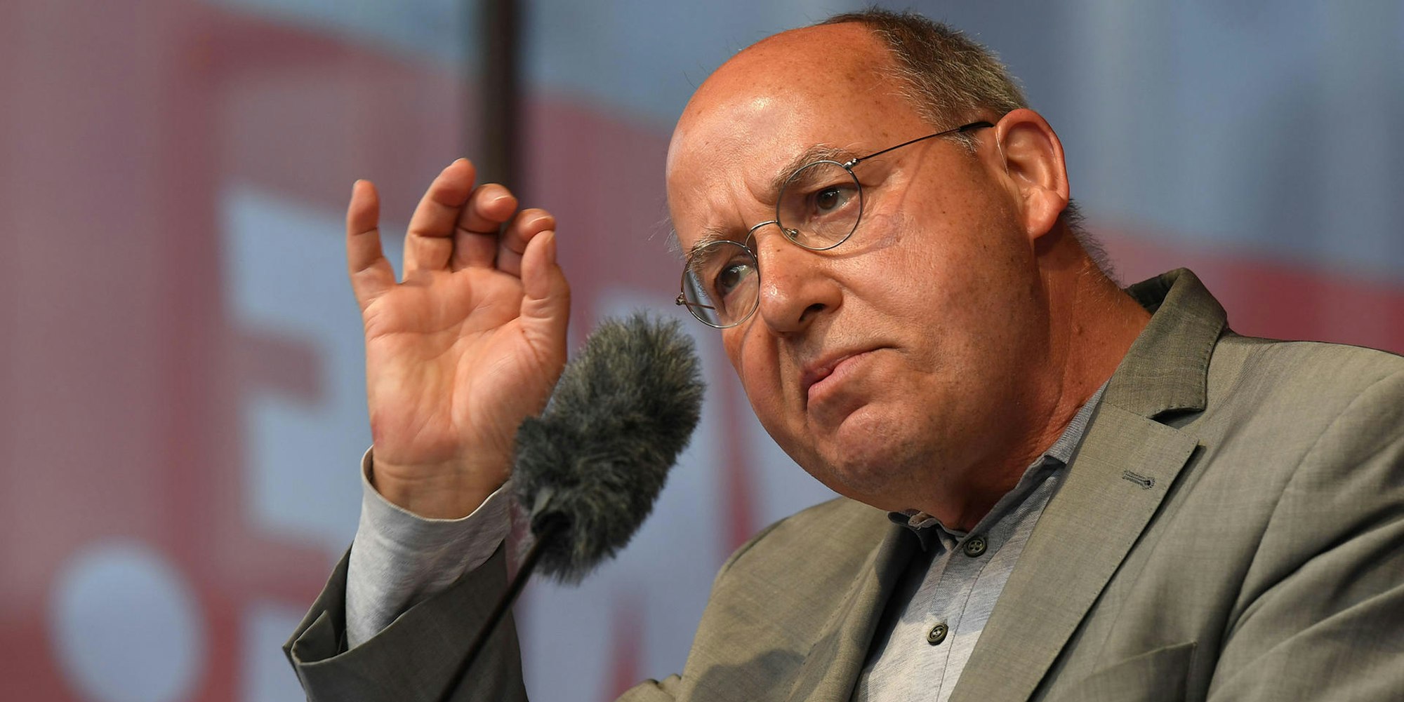 Gregor Gysi (1)