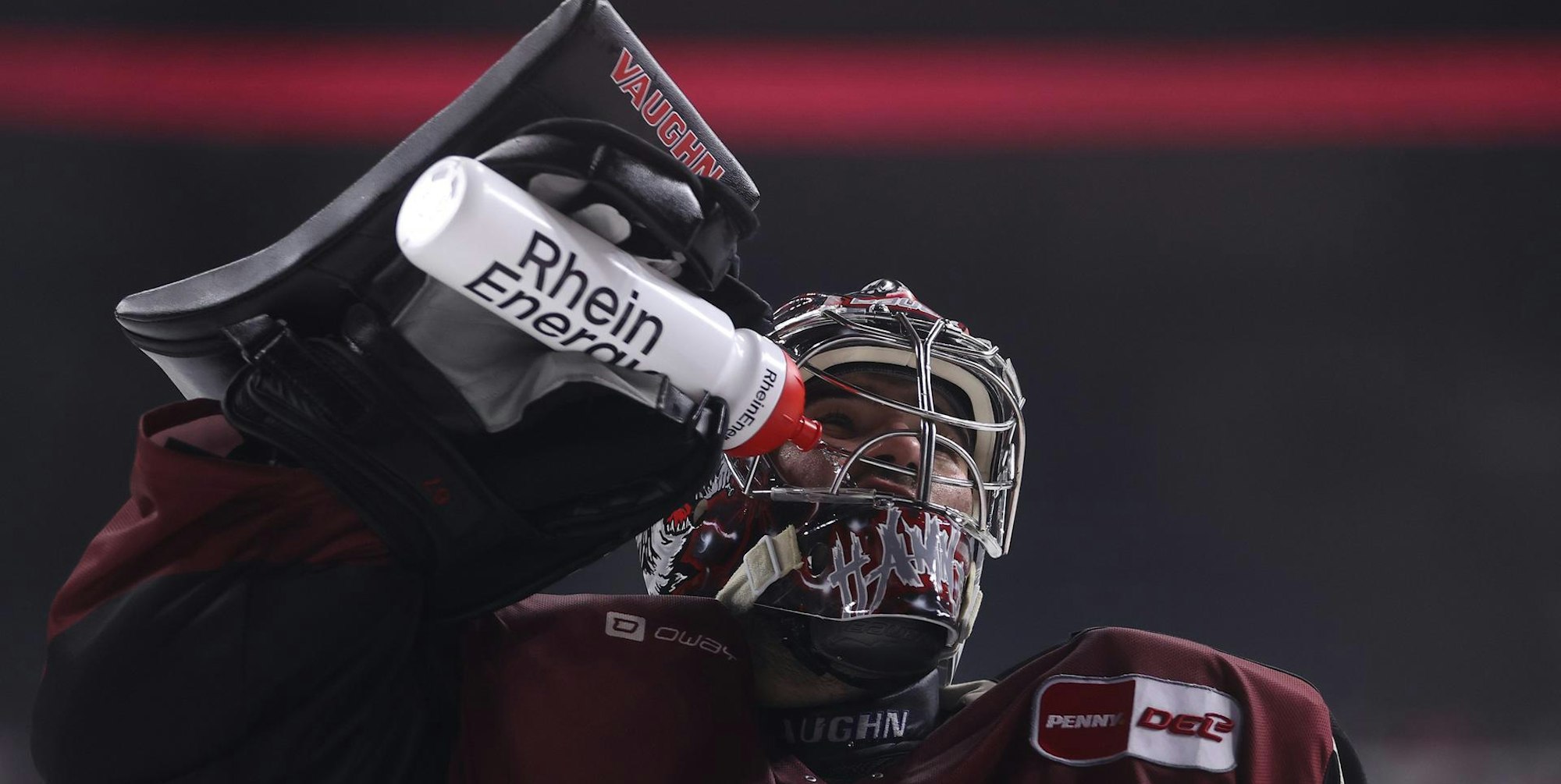 60D08F28-3CC7-496B-B94F-87BE6D7C2898