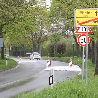 Schikane Niederkassel