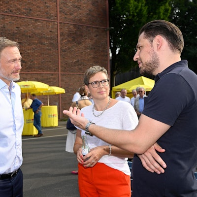 Lindner besucht Bergisch Gladbach