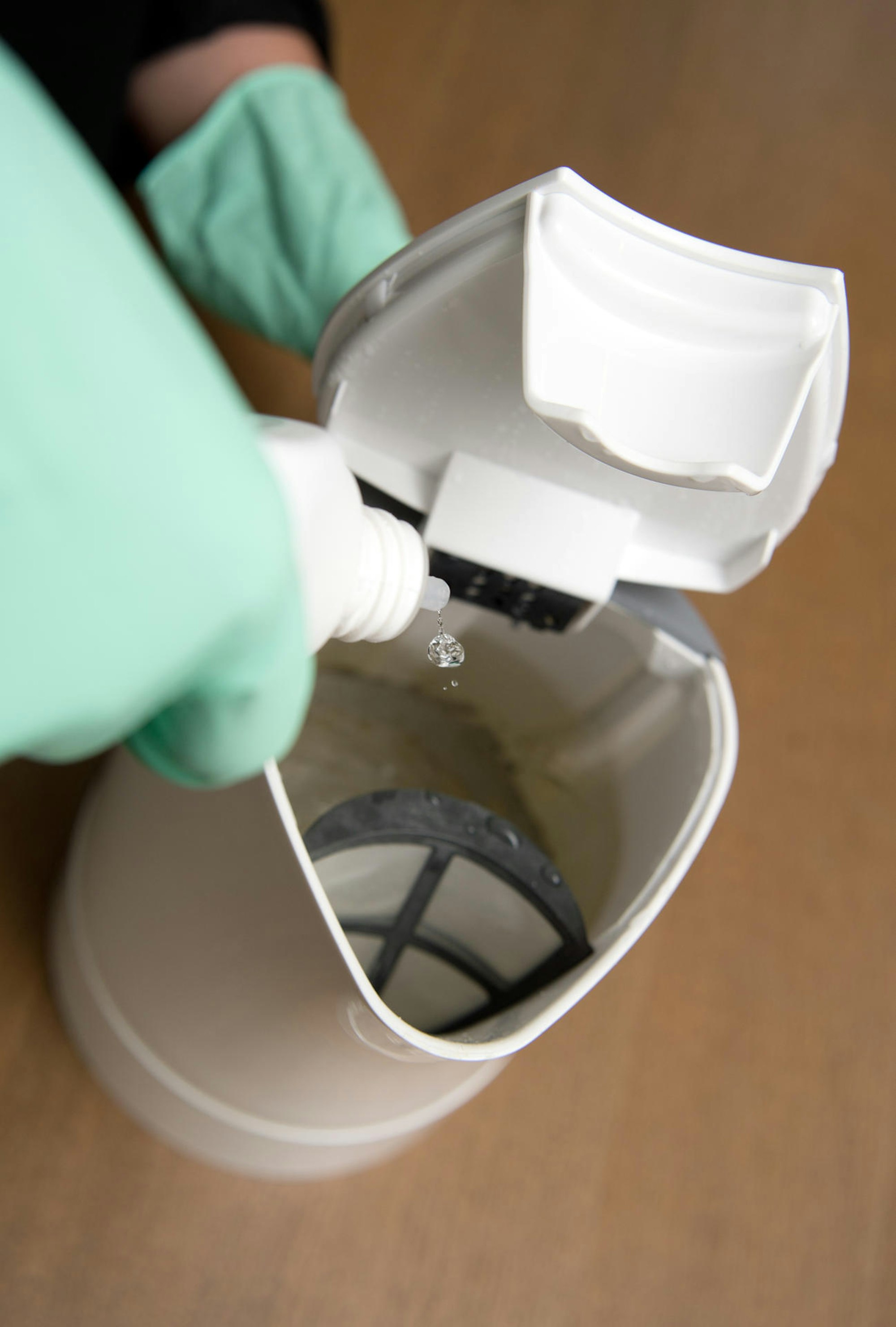 Wasserkocher_Reinigung_dpa