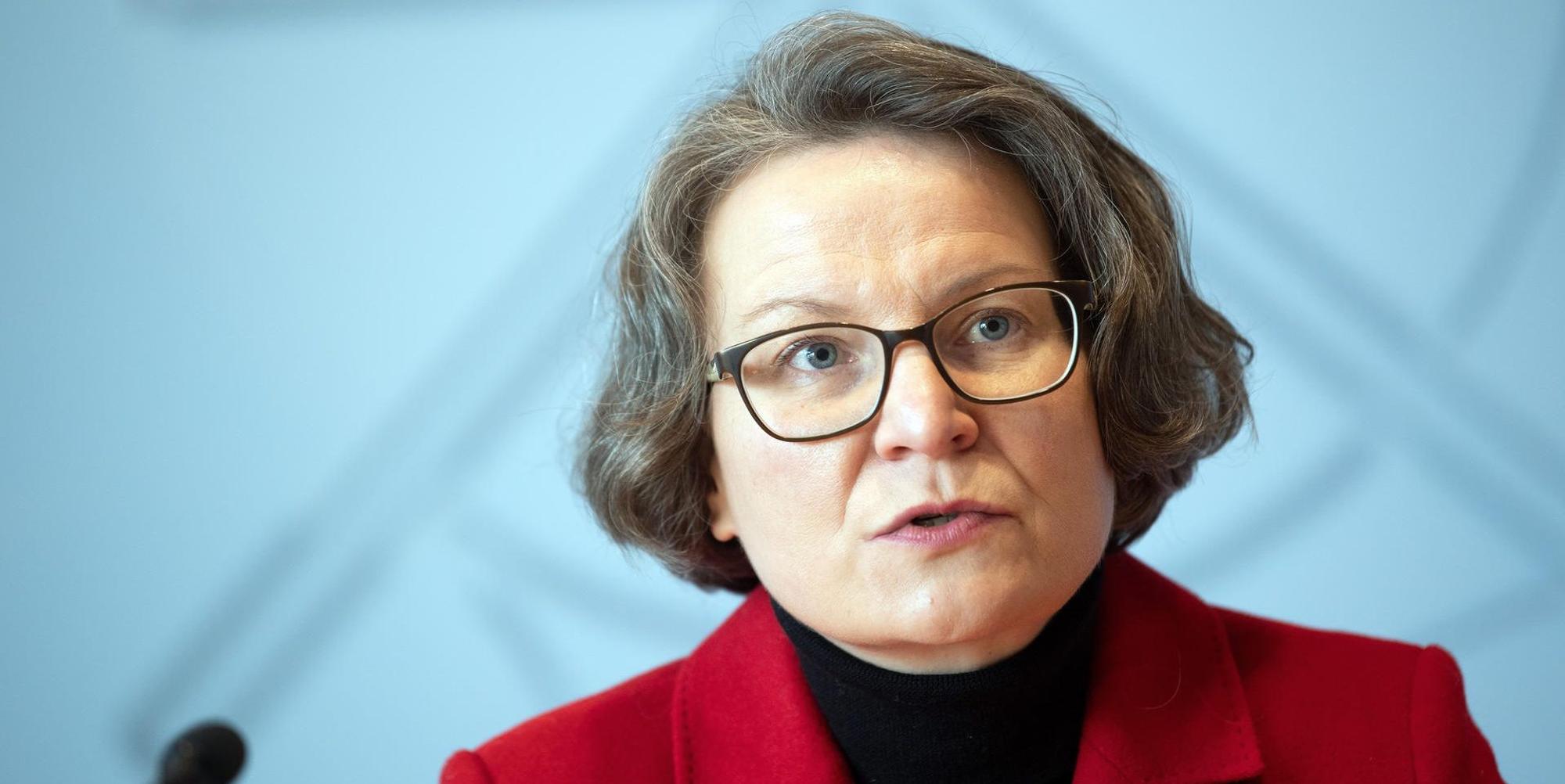 Ina Scharrenbach dpa