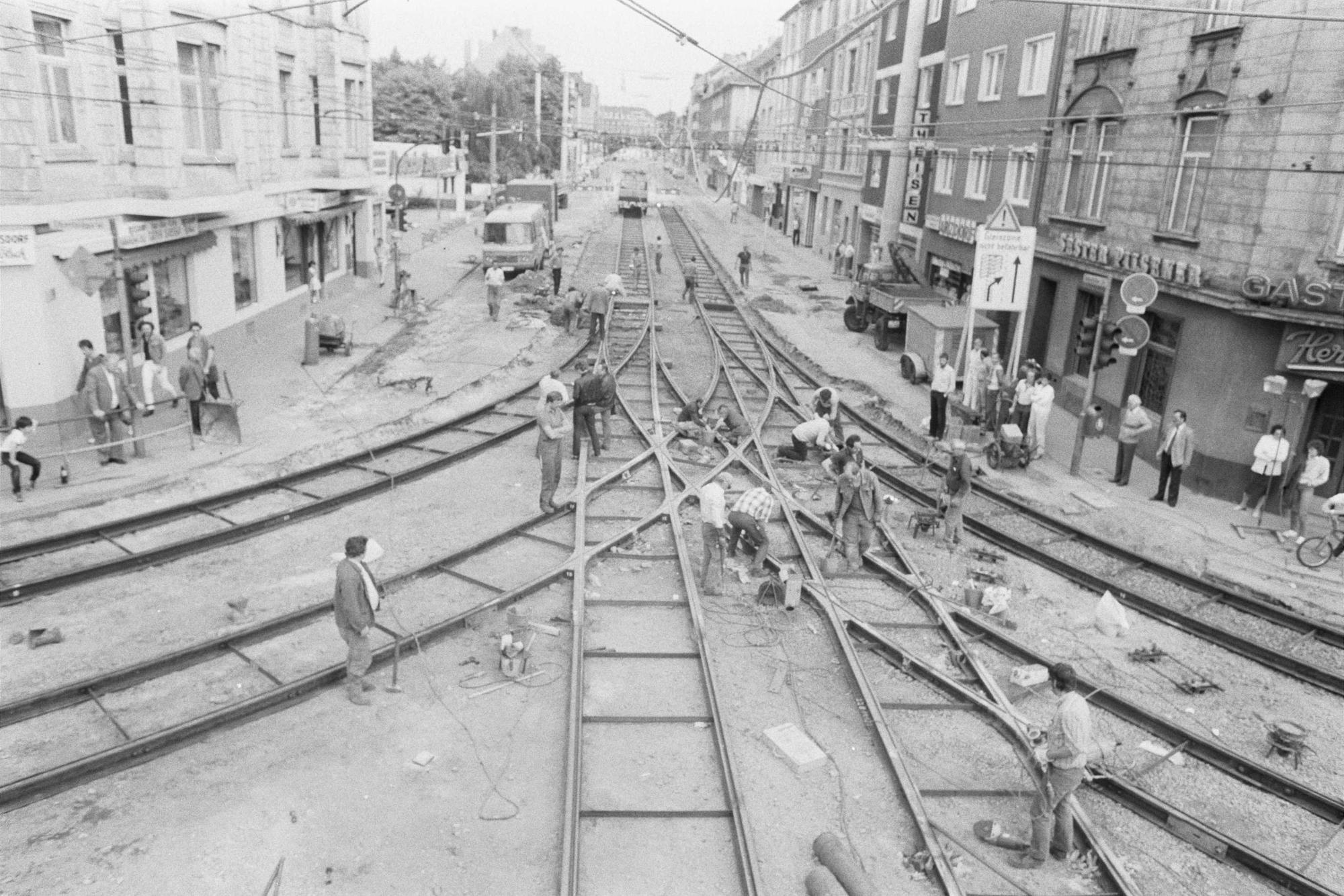 Schienenbau Subbelrather Straße