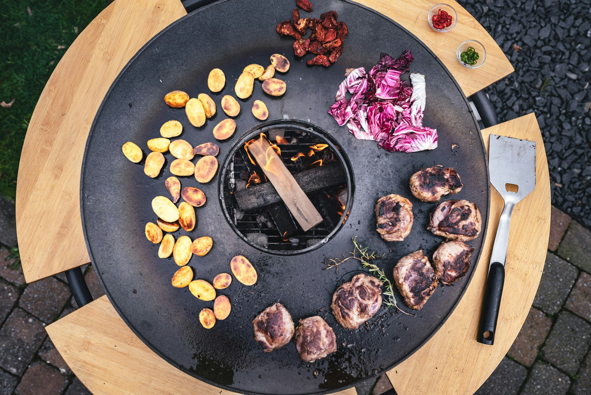 trends grillen feuerplatte