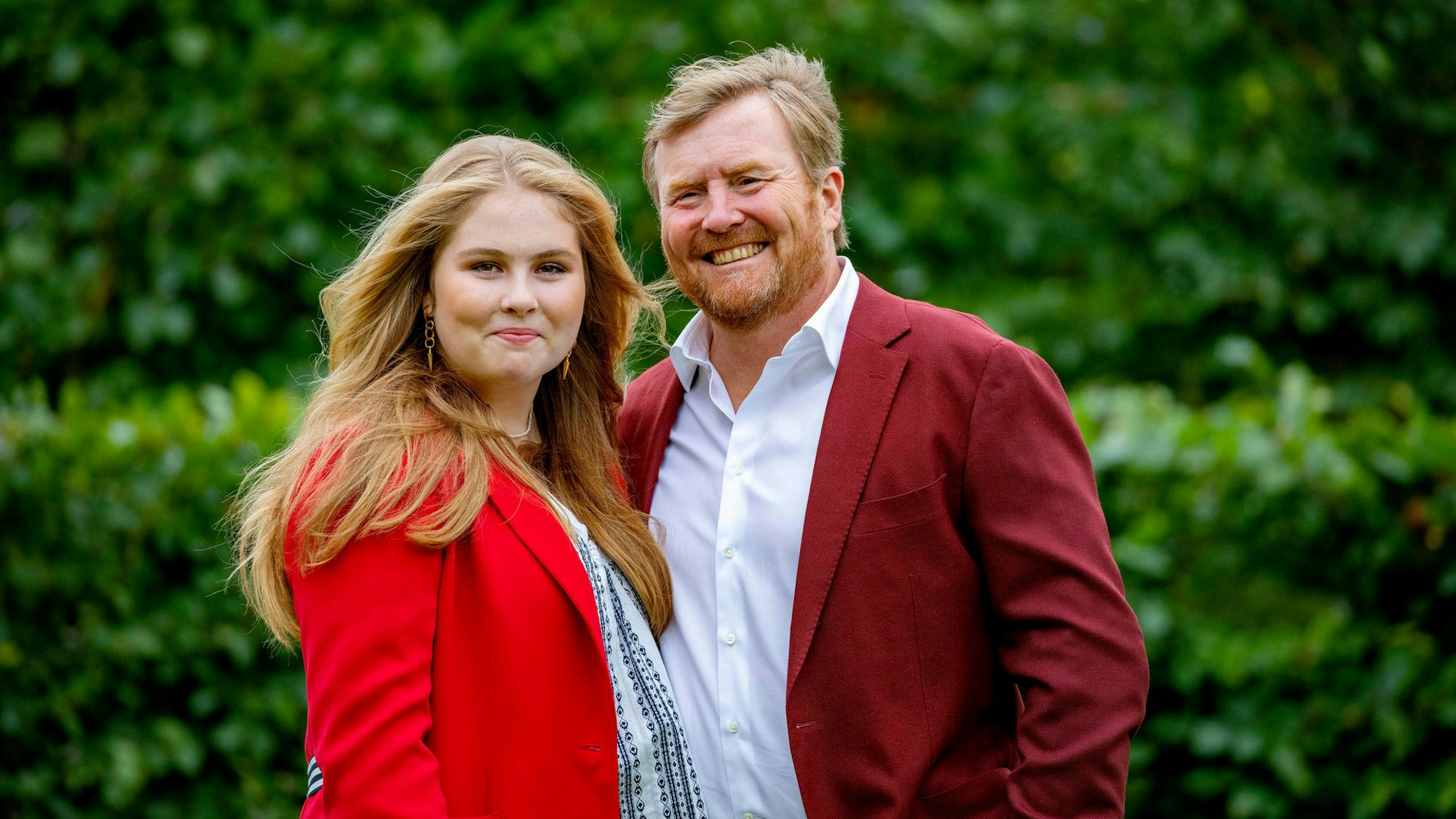 Kronprinzessin Amalia und König Willem-Alexander.