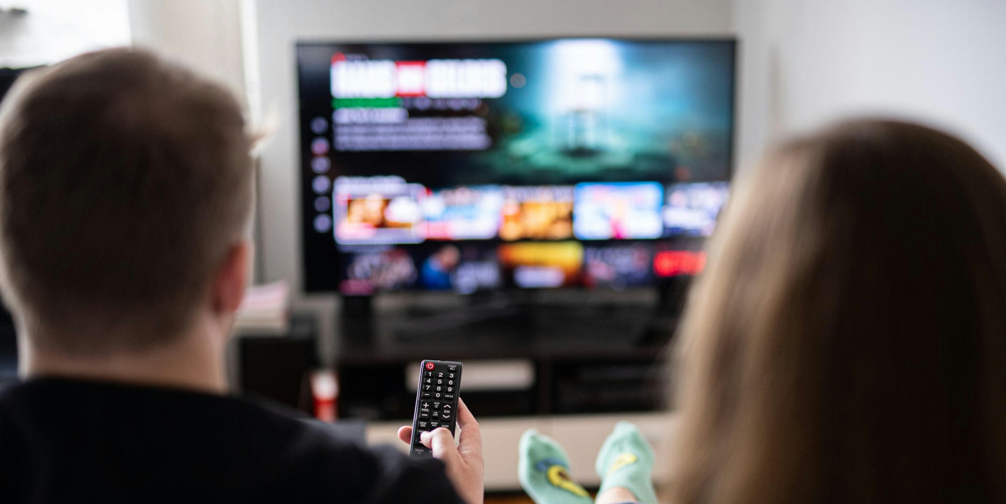 Streaming Paar TV Symbolbild