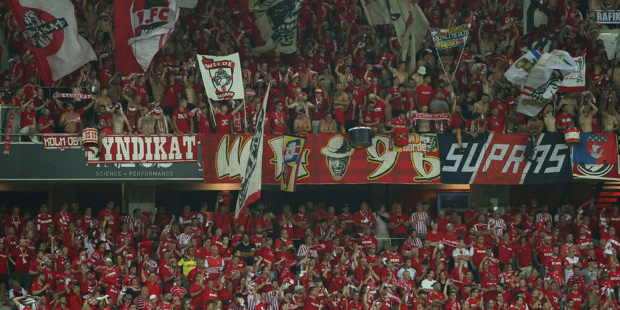 FC Gästeblock in Nizza