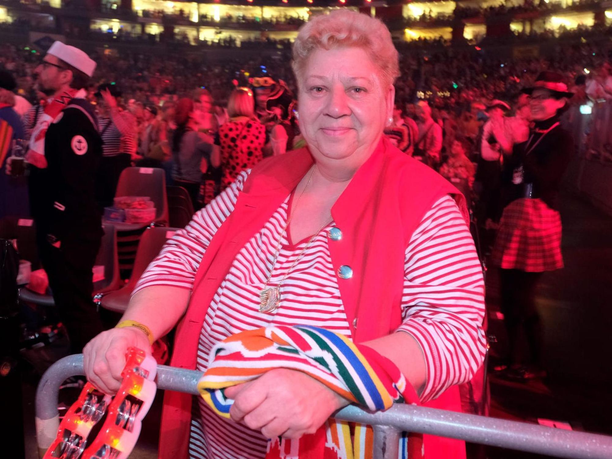 Lachende Kölnarena Marita Simonis