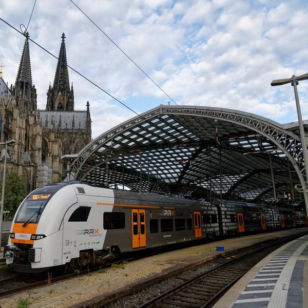 Zug Köln Bhf dpa