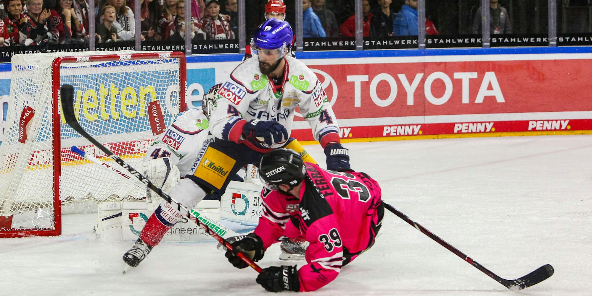 Kölner Haie Eisbären IMAGO 161022