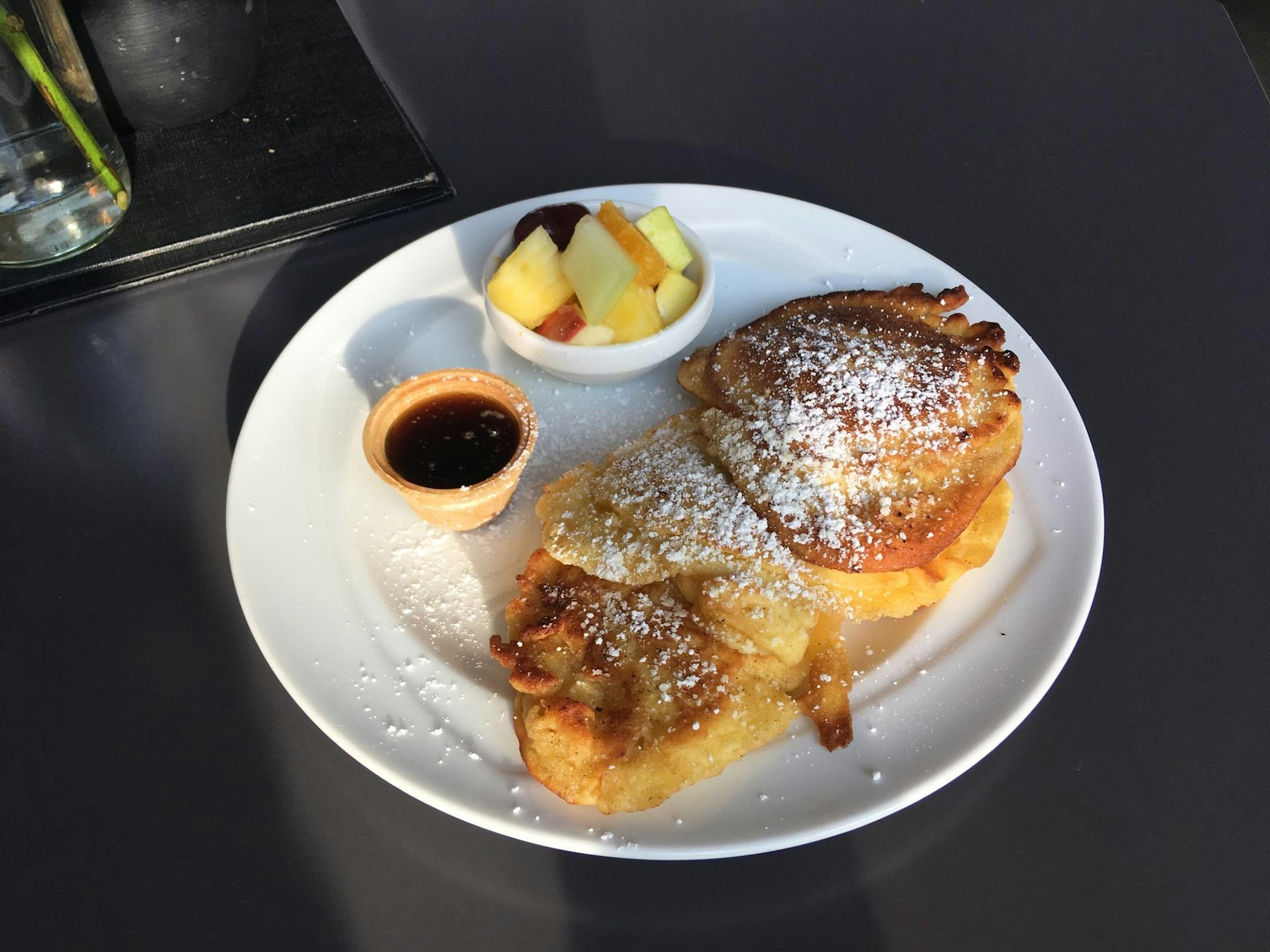 cafe jakubwoski pancakes 1 laura klemens