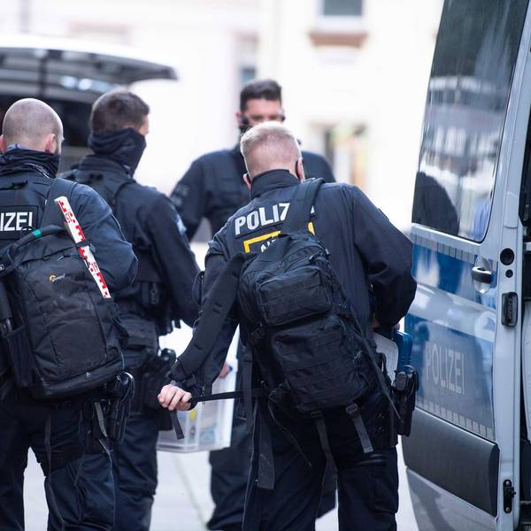 Razzia Hass Kommentare