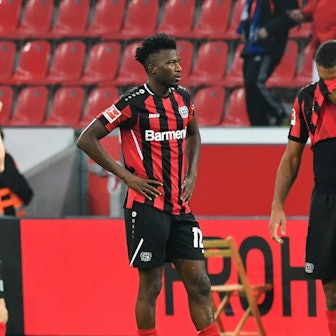 7DBB106C-D1DC-4C7B-8082-174C0229D54F