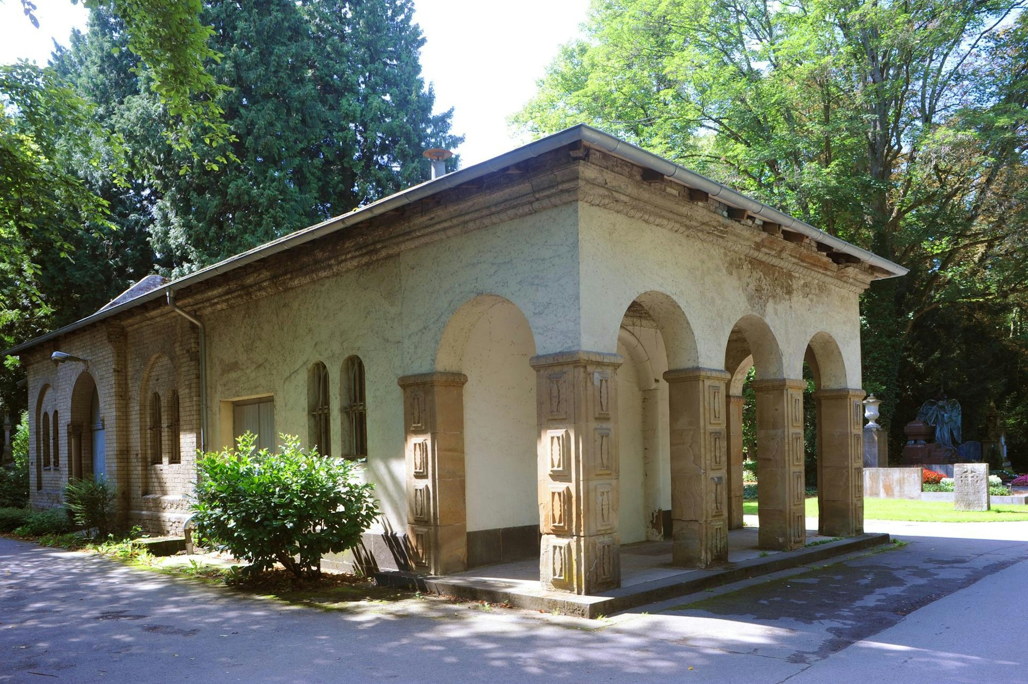 Punkt_Trauerhalle vorher