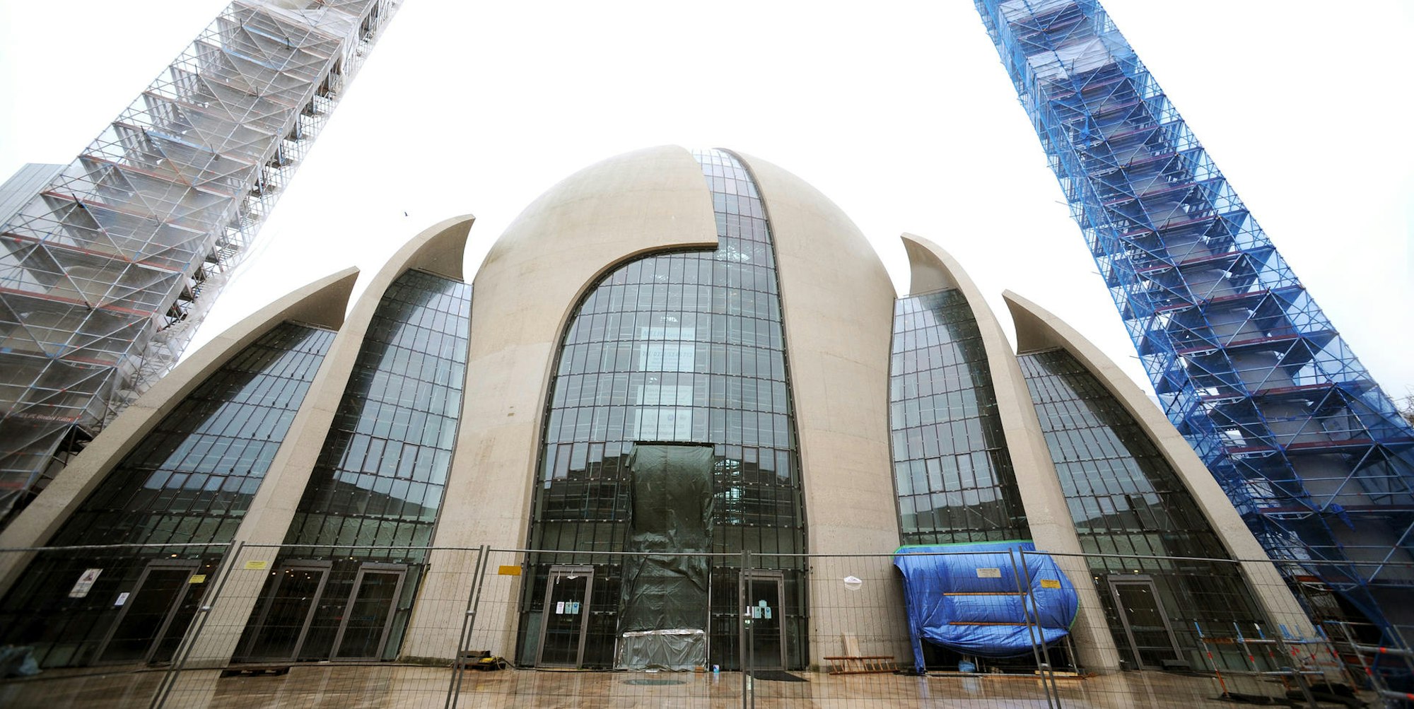 130117DITIB-ZentralmoscheeKöln01