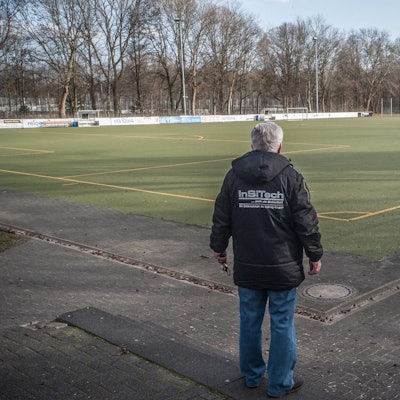 geschlossen-sportplatz-sc-leverkusen_23022021ALF_7977