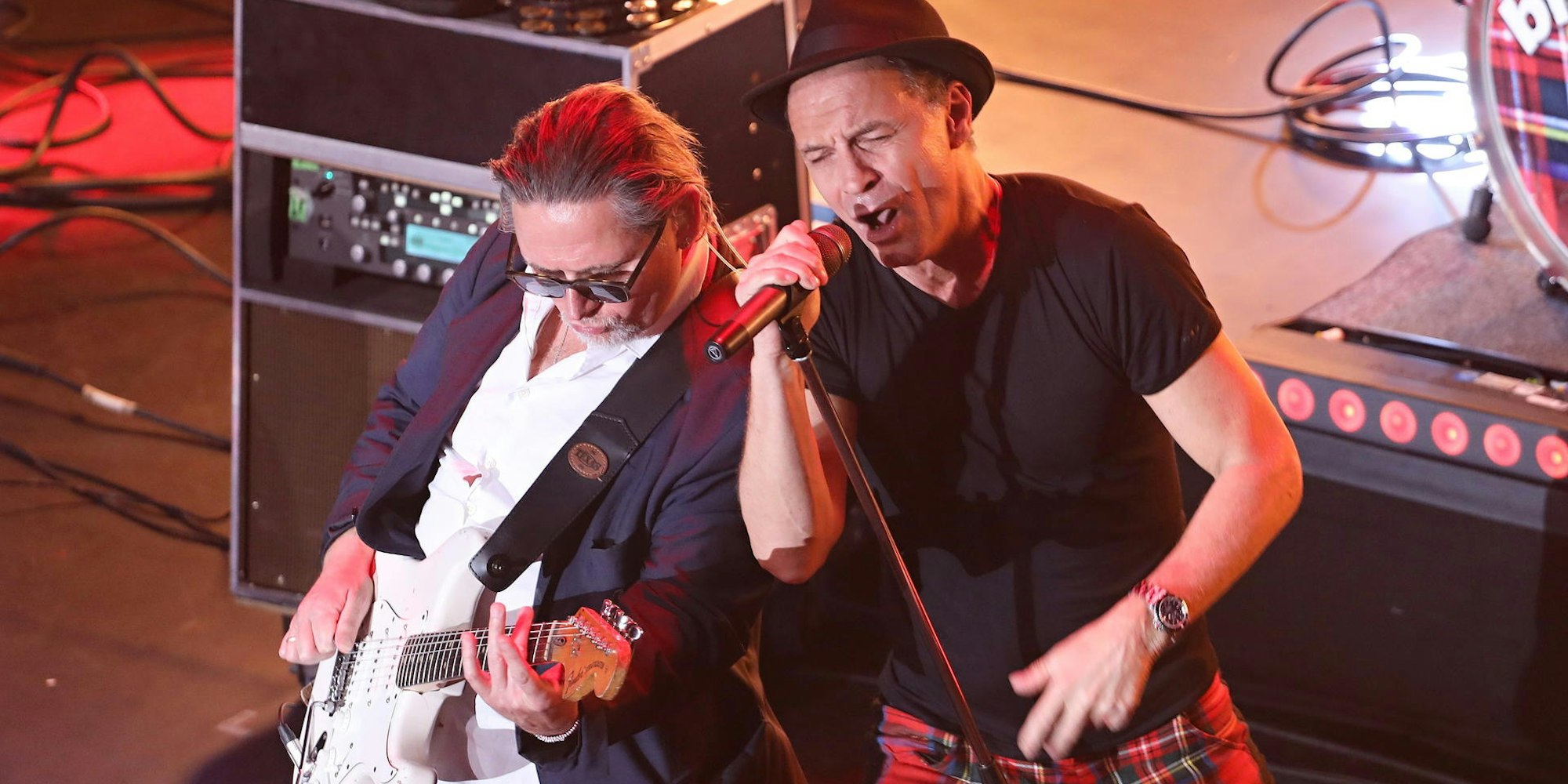 Peter_Brings_Harry_Alfter