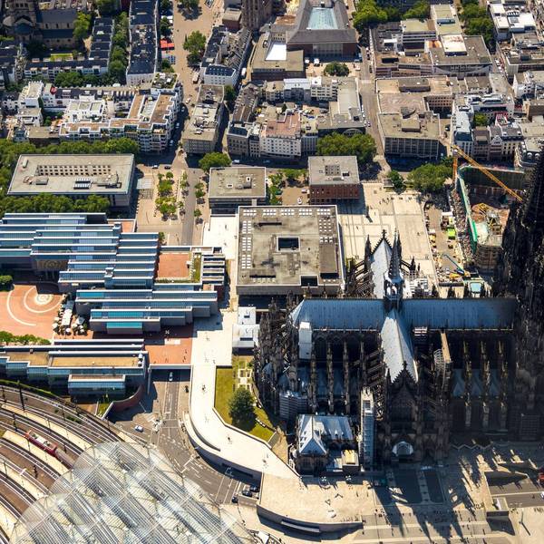 Köln Dom Bahnhof Umgebung Imago