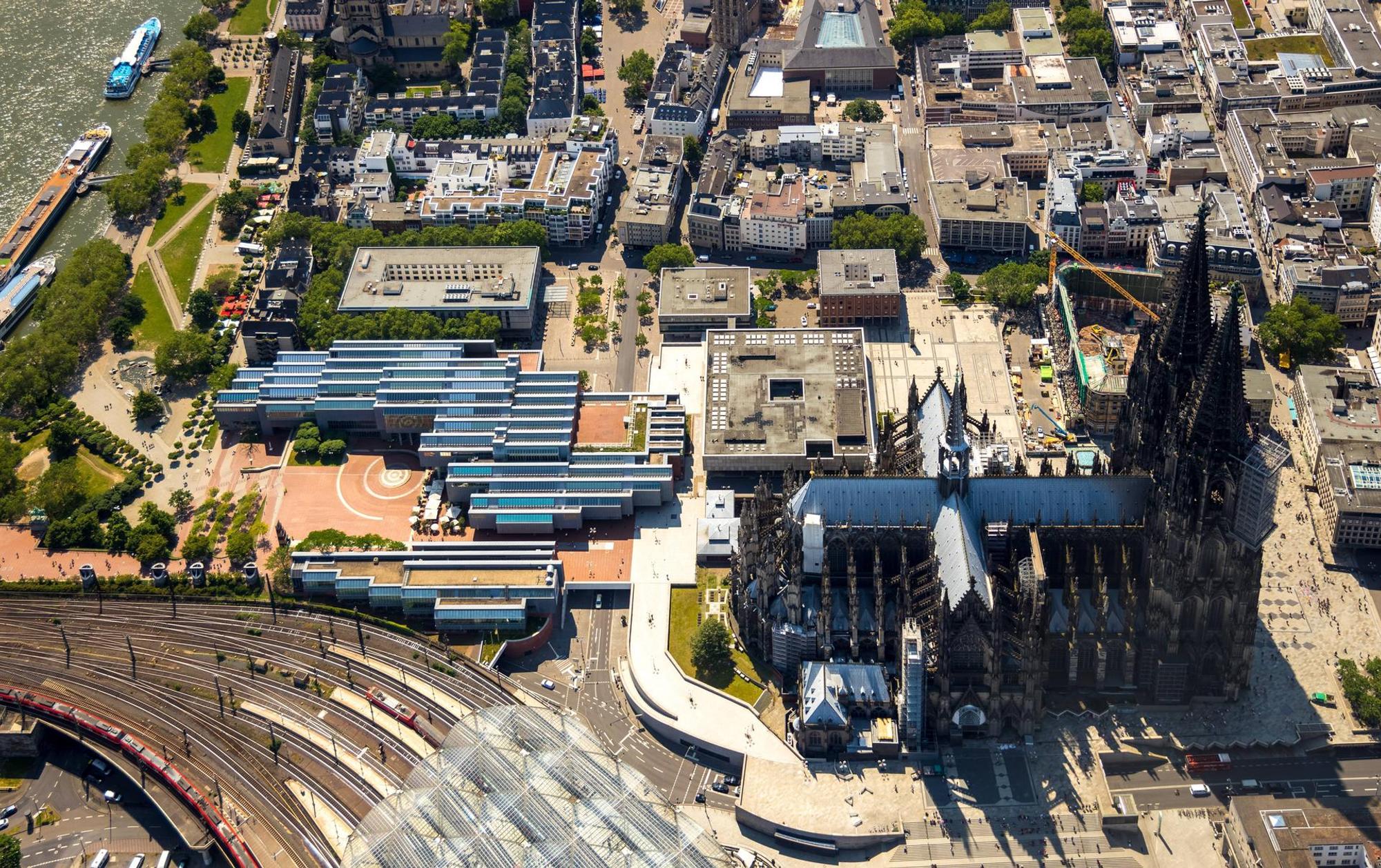 Köln Dom Bahnhof Umgebung Imago