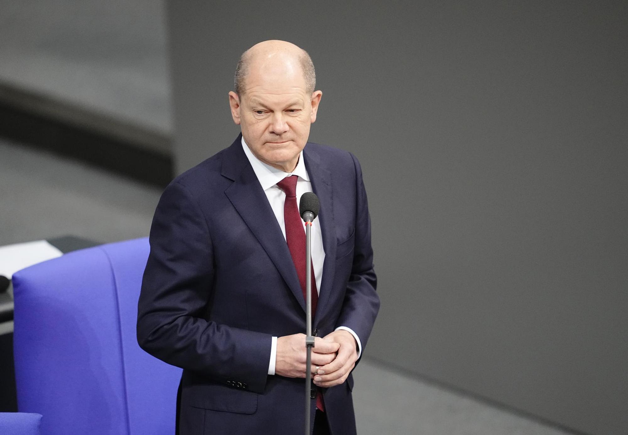 Scholz Befragung 120122