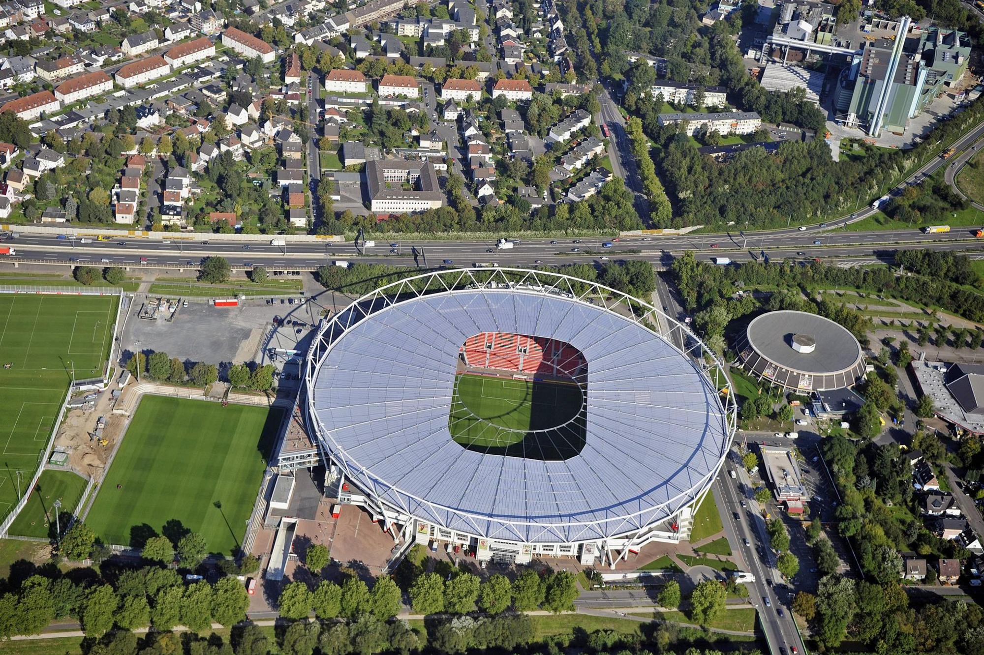 Stadionführungen Bayarena