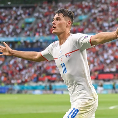 FC71AC38-2318-4367-AB69-6DFB8CFFC500