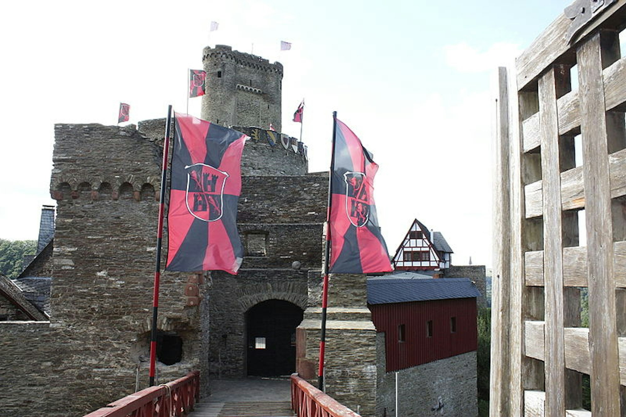 Ehrenburg-Mittelalter (1)