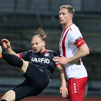 BB9E5E1F-FE3A-46FF-A8B6-A78EA6B5748C