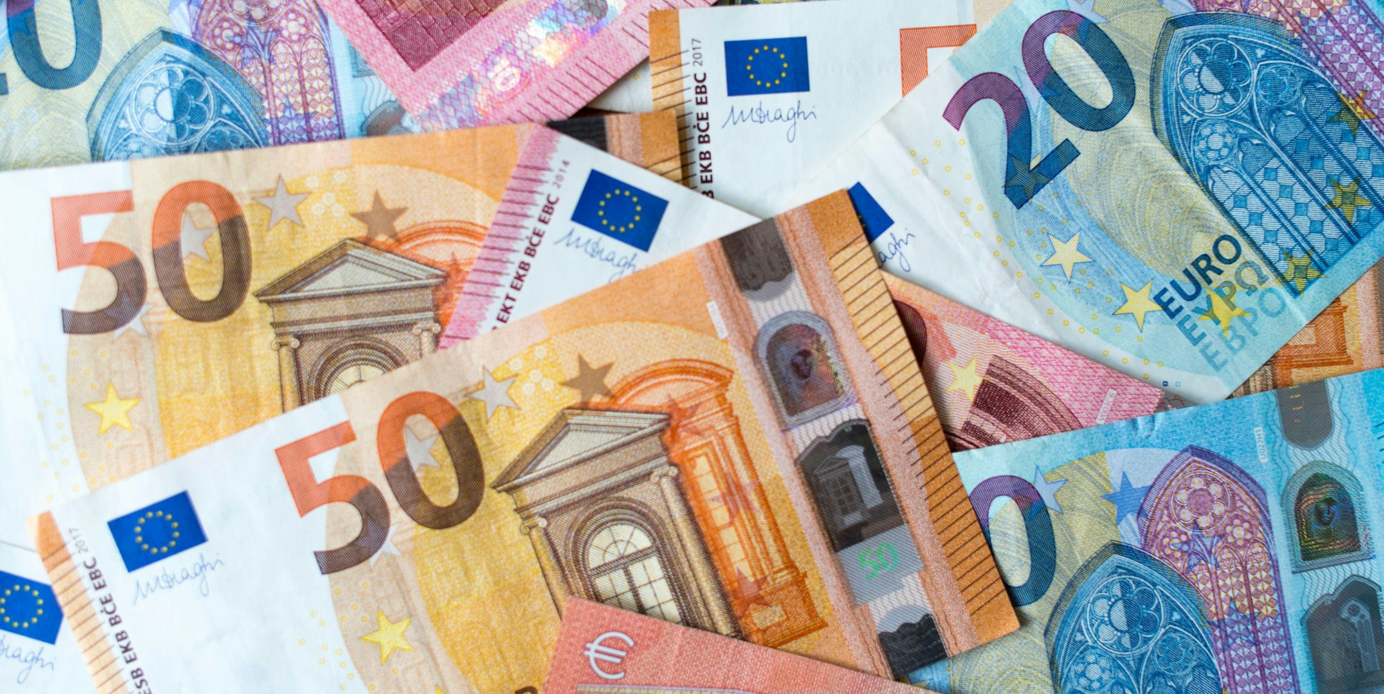 Geldscheine_62698774