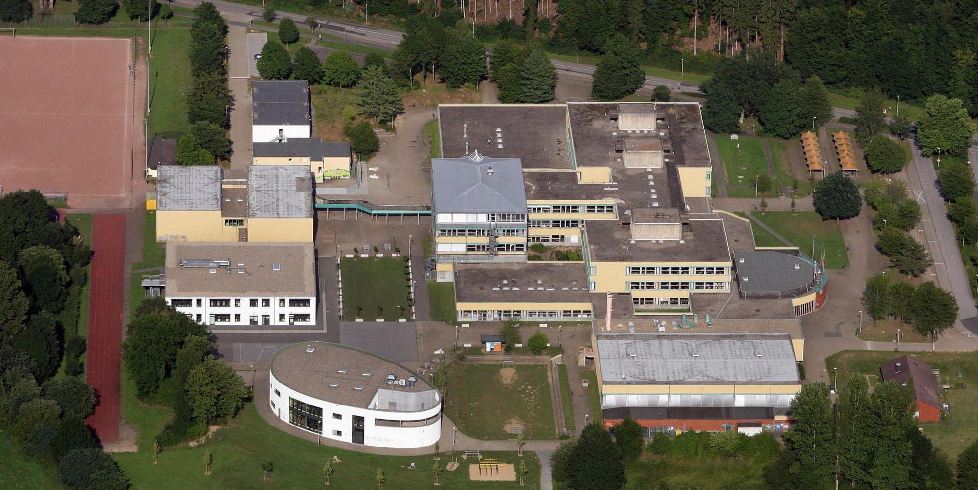 Ov_Schulzentrum_Cyriax