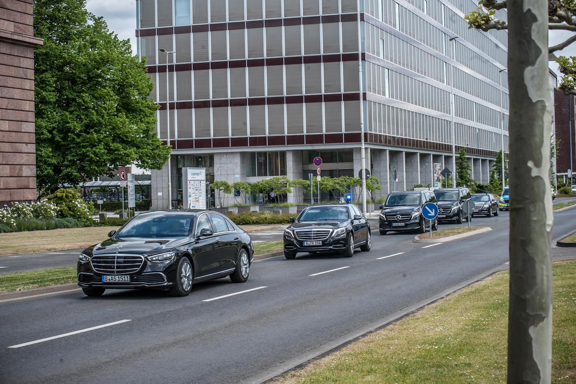 scholz_beim_bayer_rar_rle_05132022ALF_7285