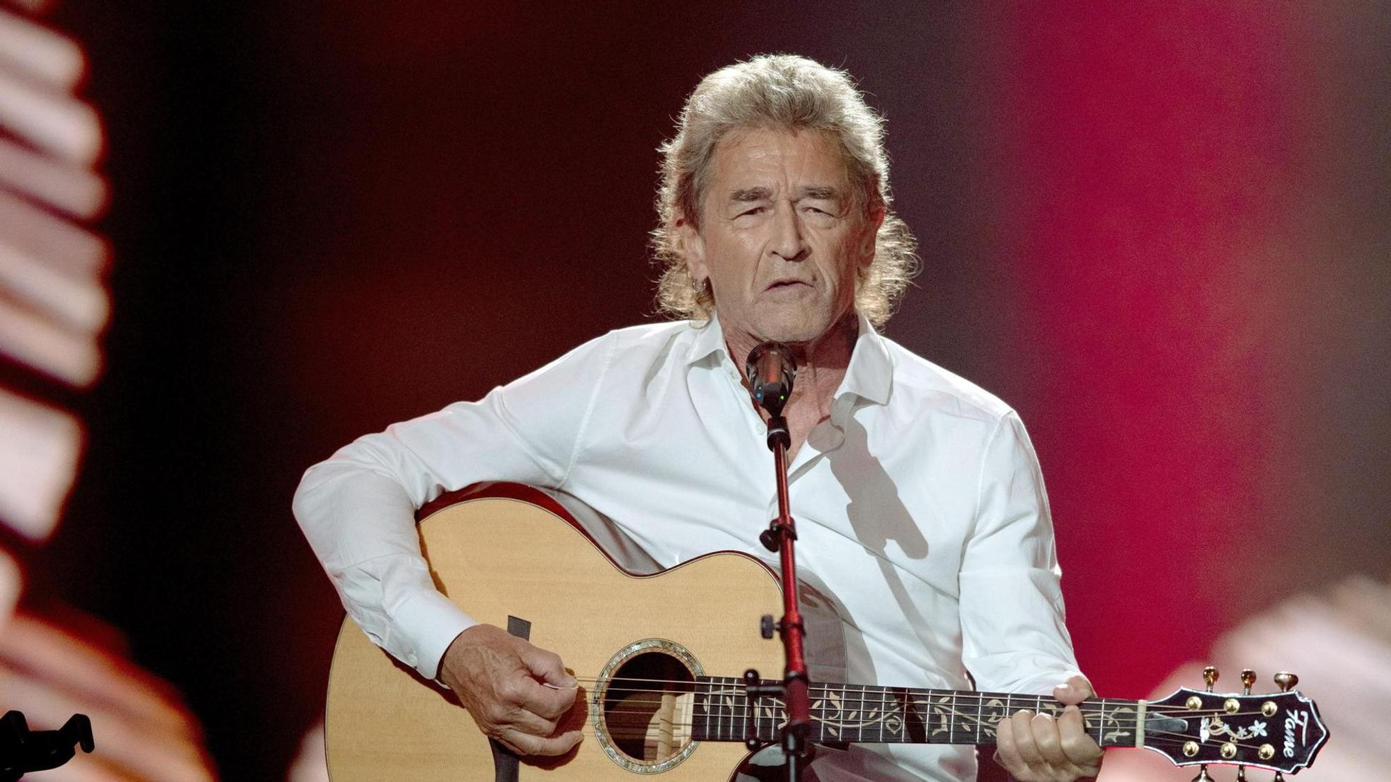 Peter Maffay auf der Bühne.