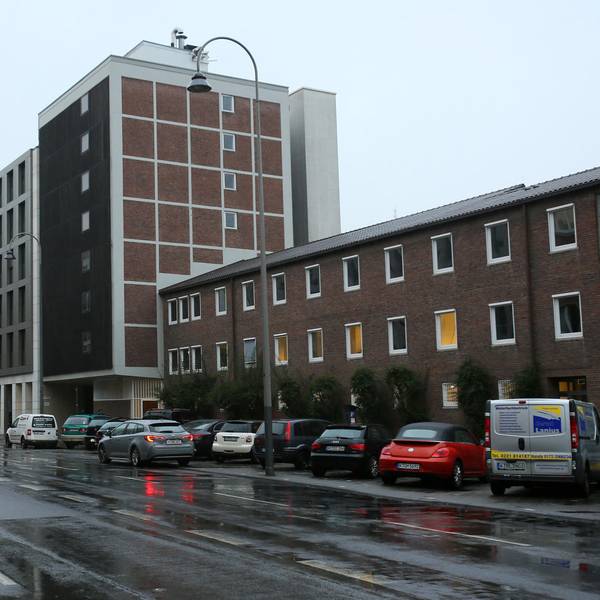 Gereonstraße Neue Haltestelle für Touristenbusse