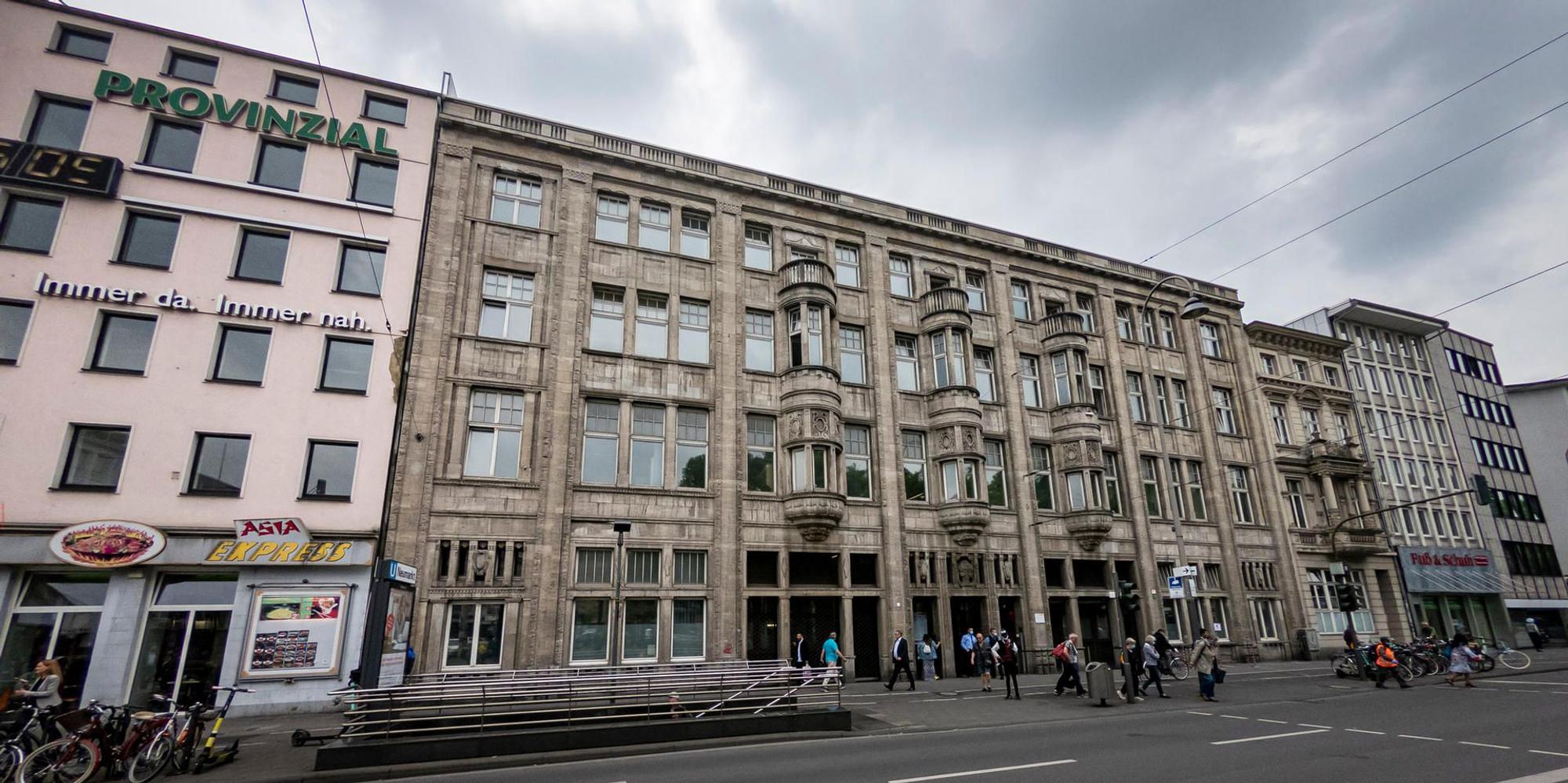 Gesundheitsamt am Kölner Neumarkt