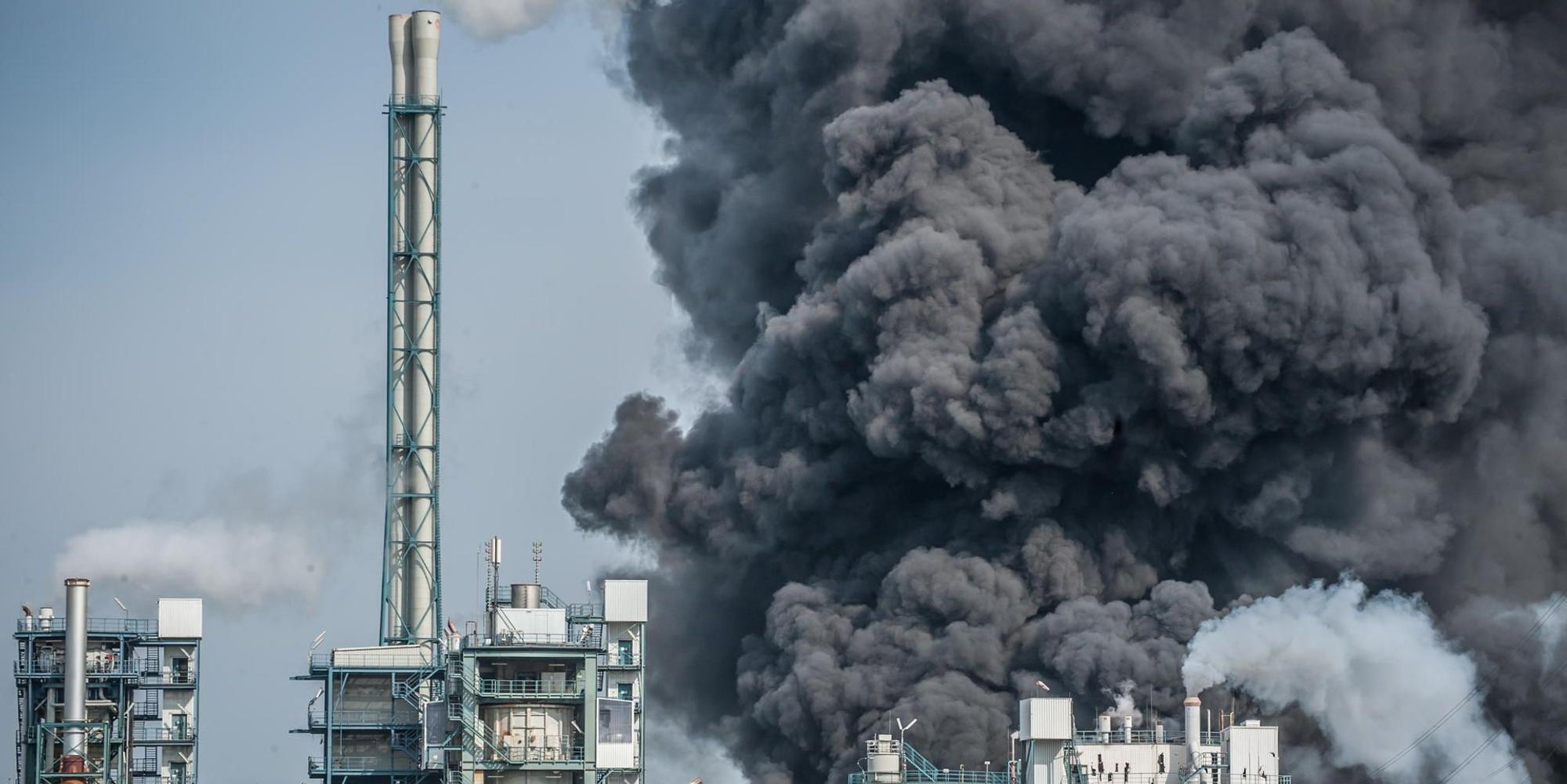 EXPLOSION_SONDERMUELLVERBRENNUNG_RLE_Leverkusen072720_11 (1)