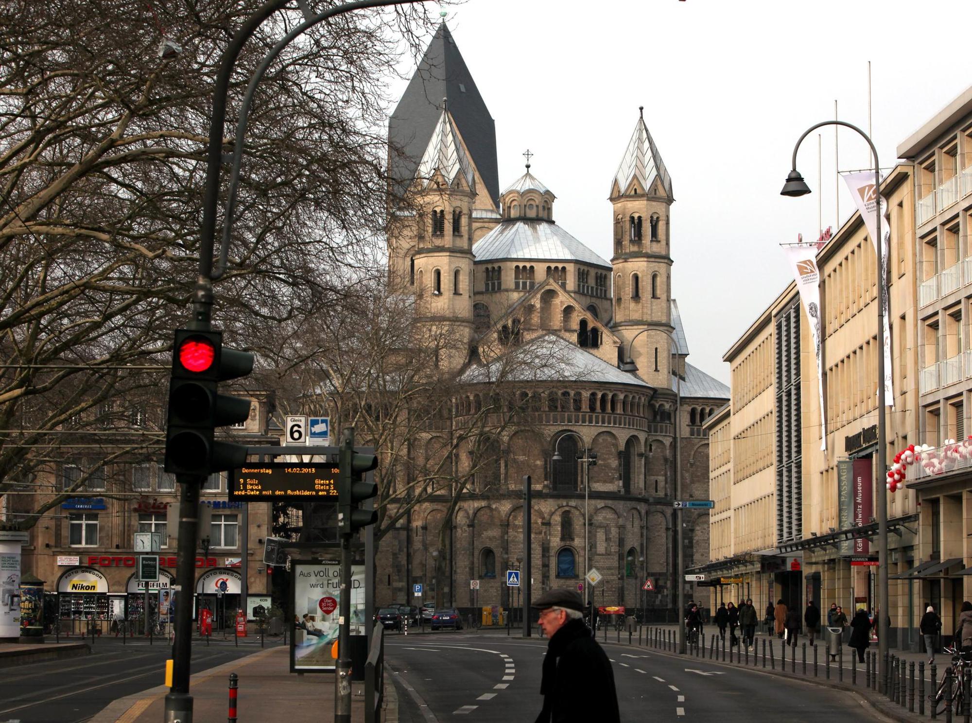 St. Aposteln