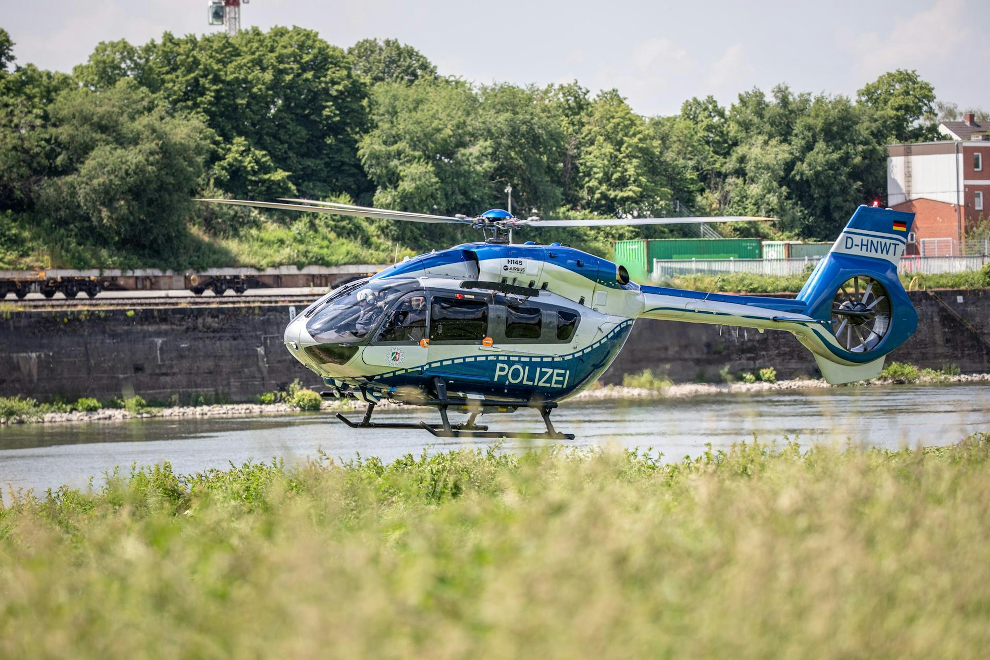 Rhein Übrung Polizei1