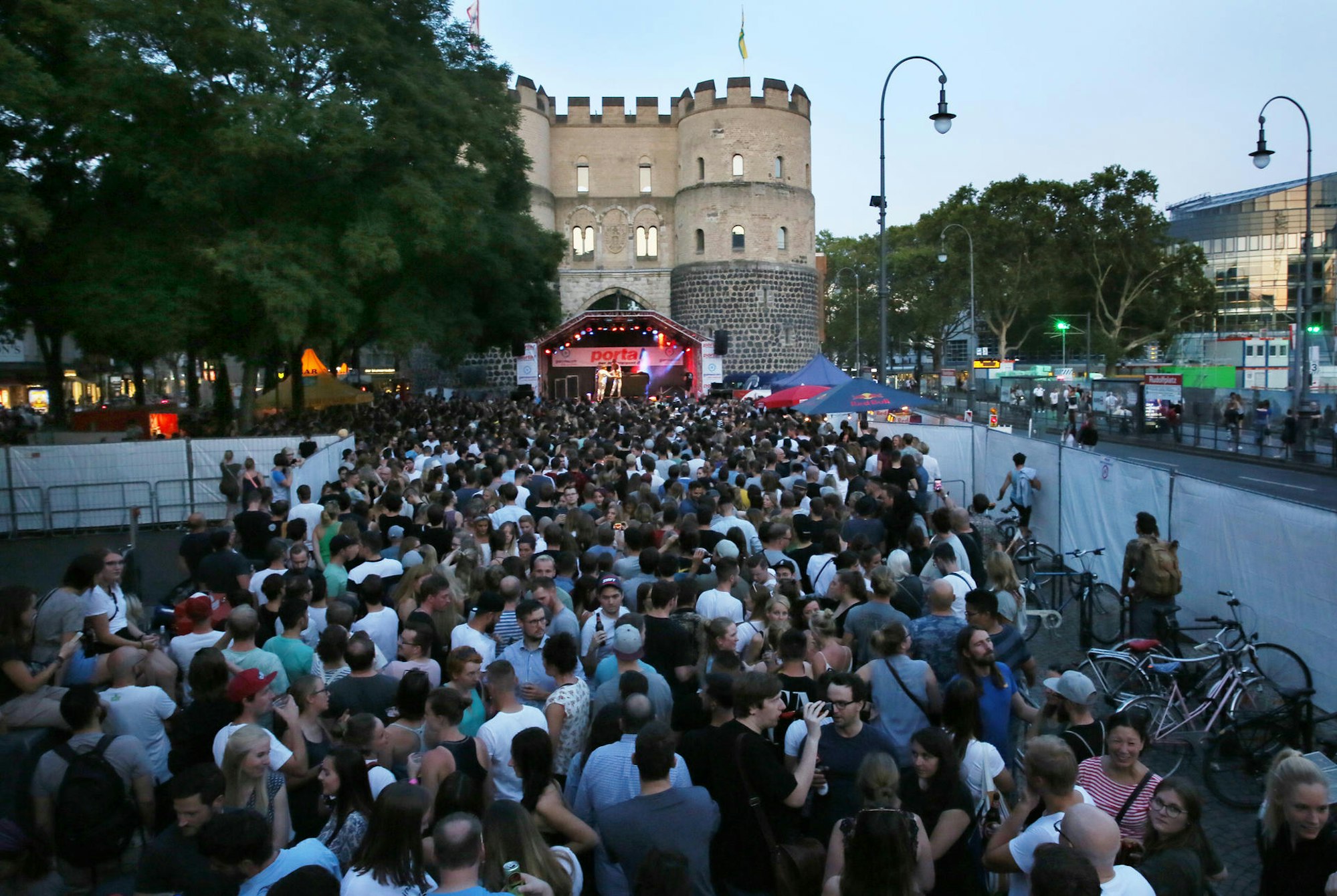 24082019_GamescomRinge_02