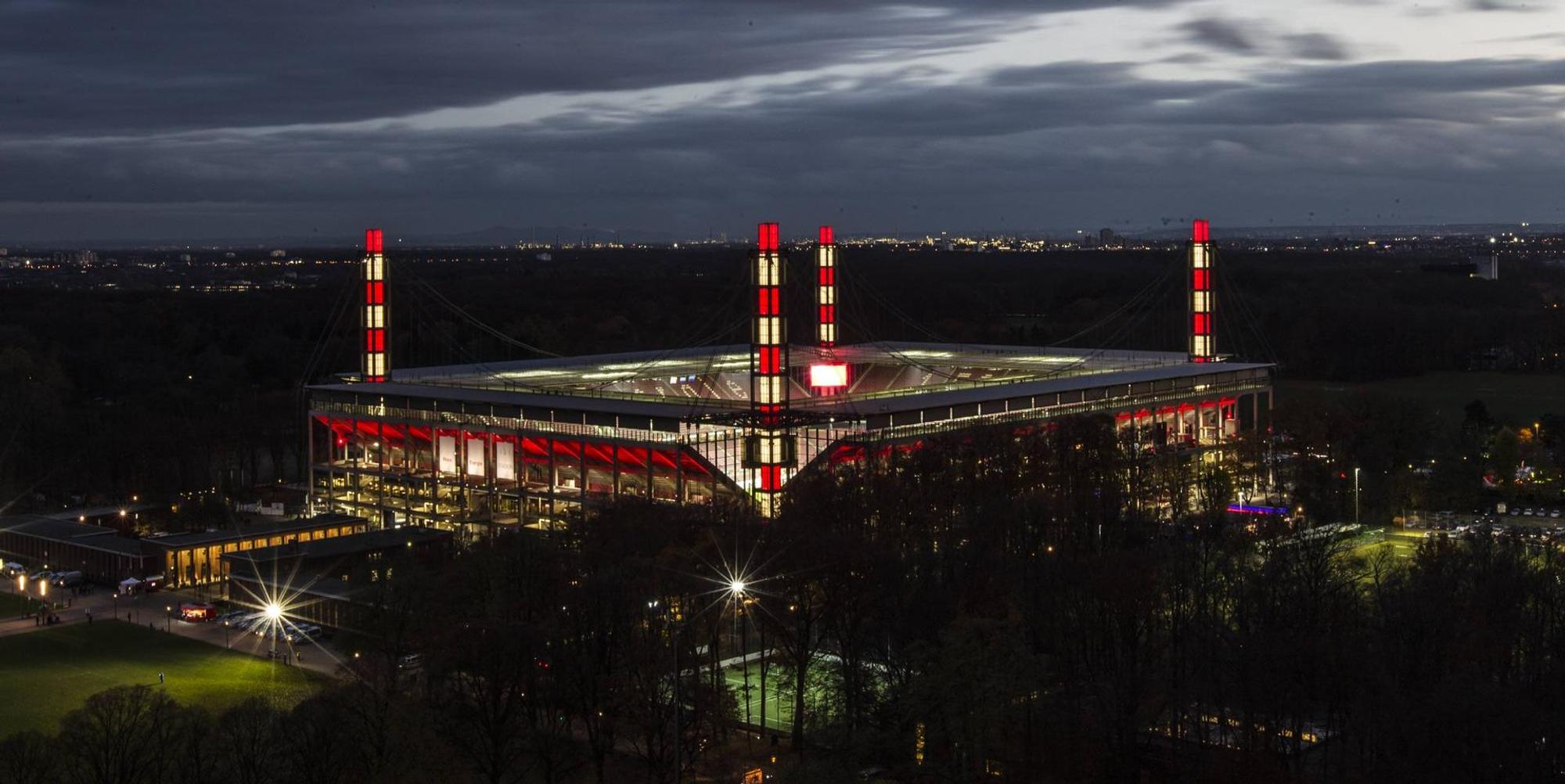 RheinEnergieStadion_Köln3
