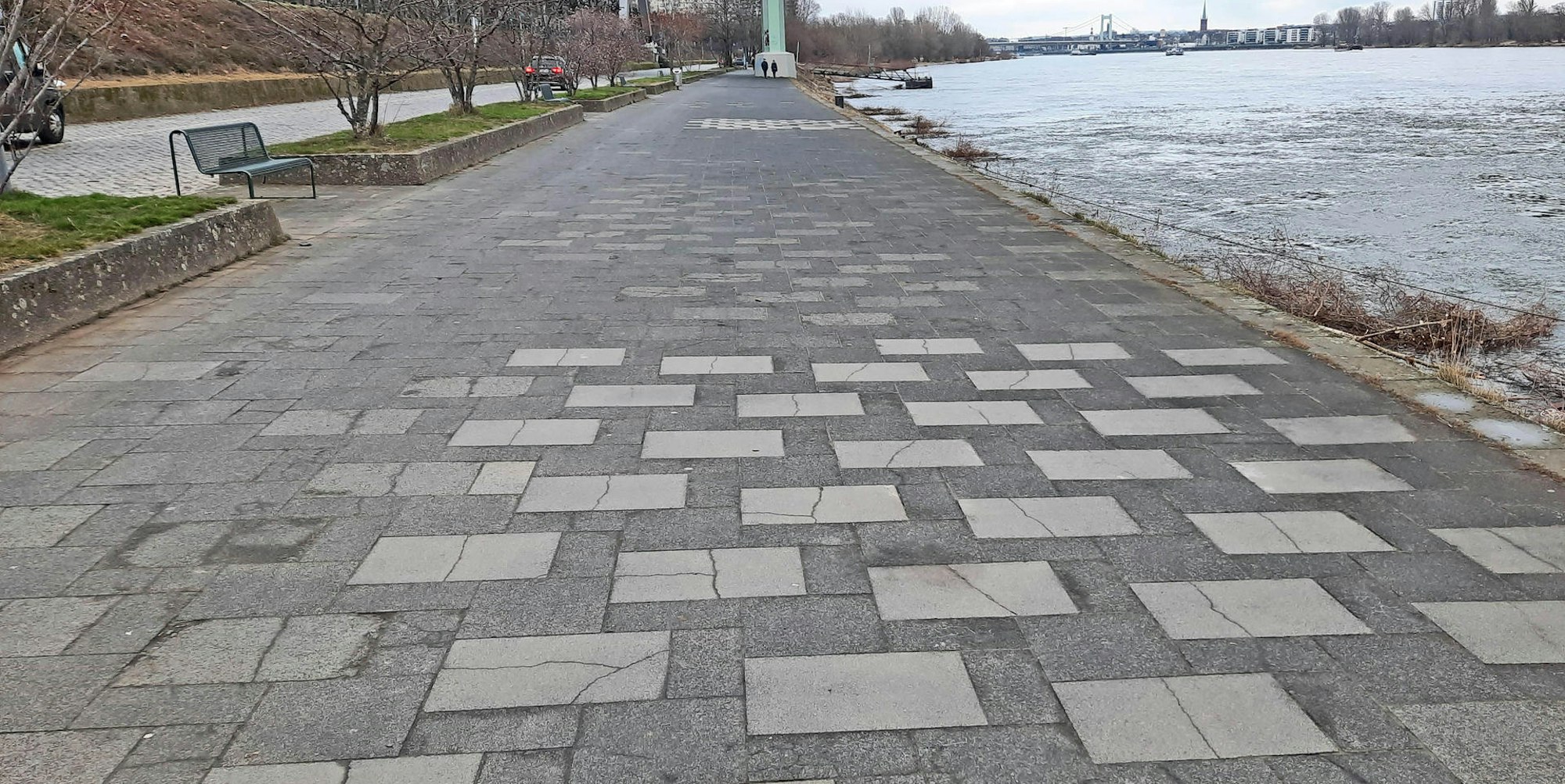 Gehwegplatten-1