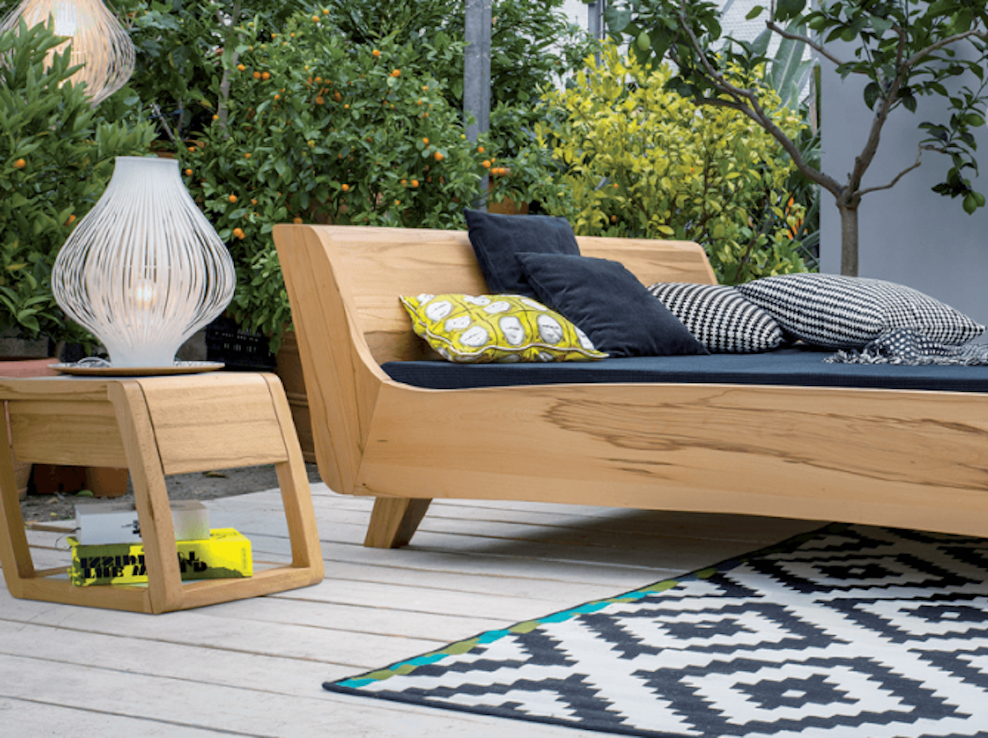 dormiente_massivholzbett_balena_kernbuche_seite_raum_1200-600