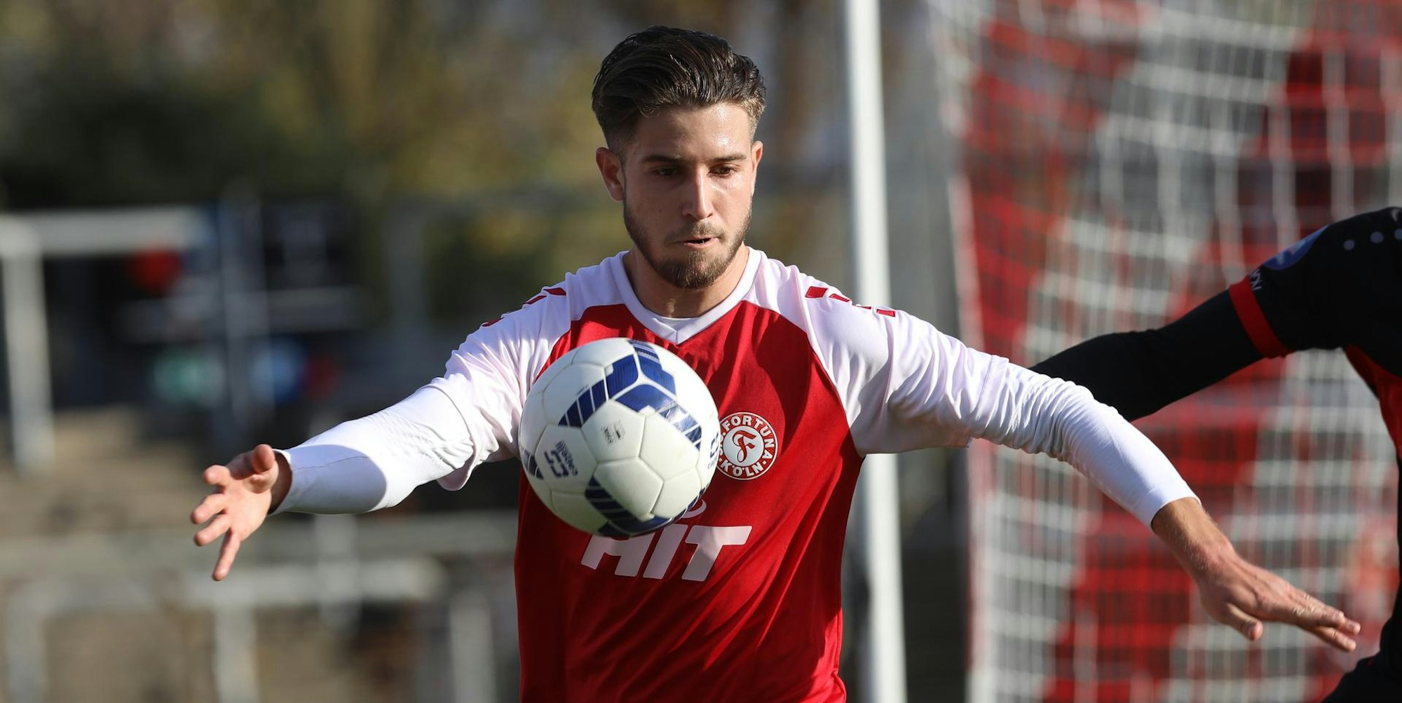 52707AE5-0324-4096-A0BC-E5845318871A