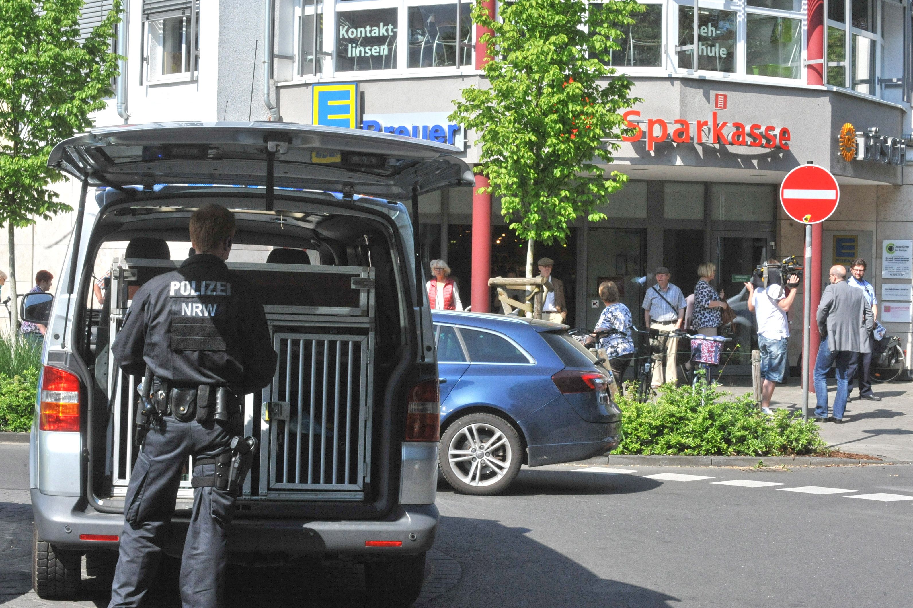 leverkusen-ueberfall-ALF_7426_Kopie