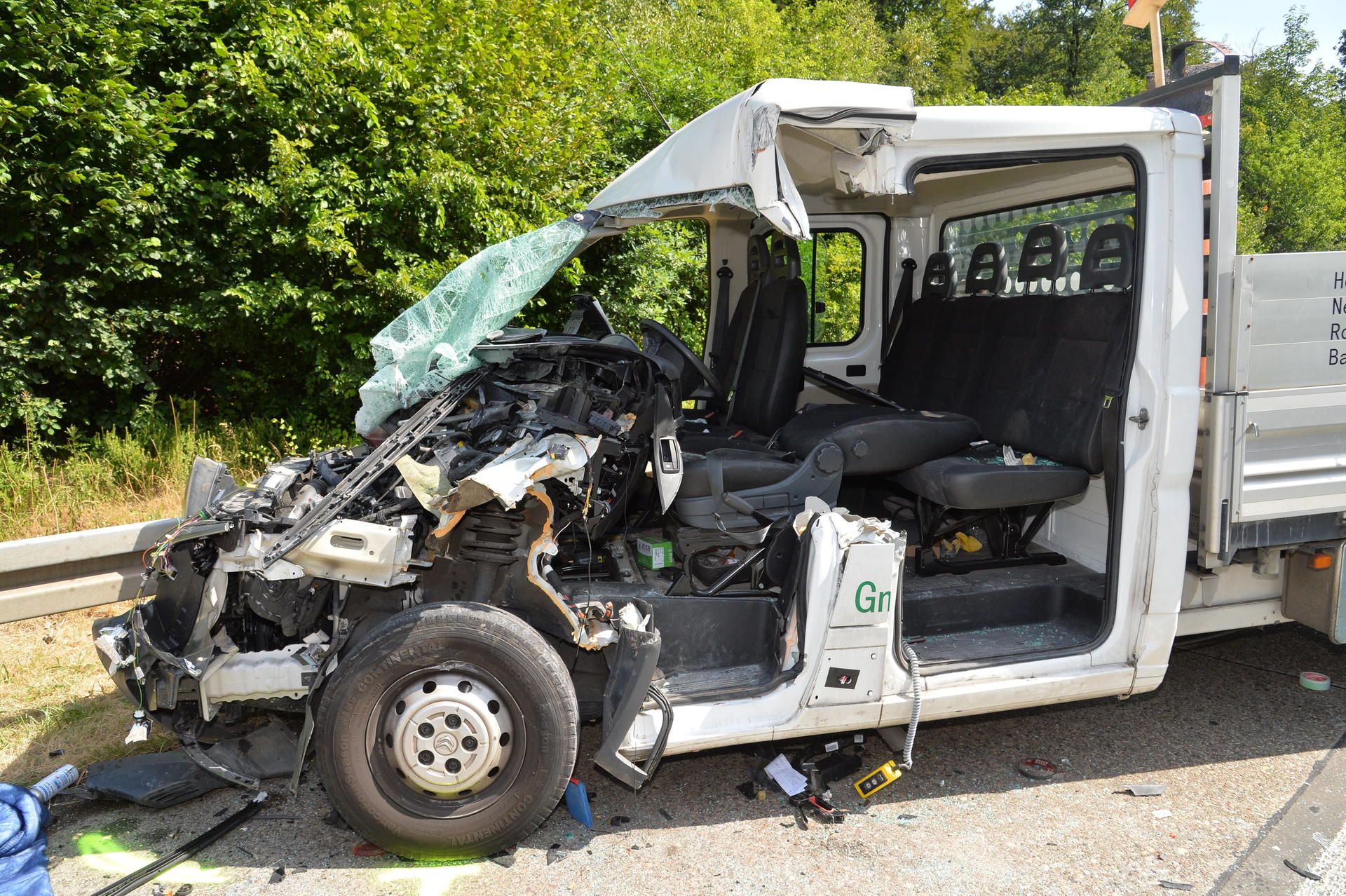 Unfall A4 Kleintransporter