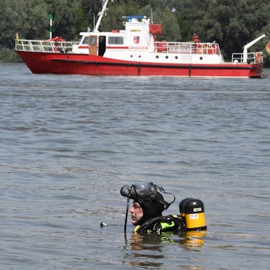 Rhein Polizei Feuerwehr