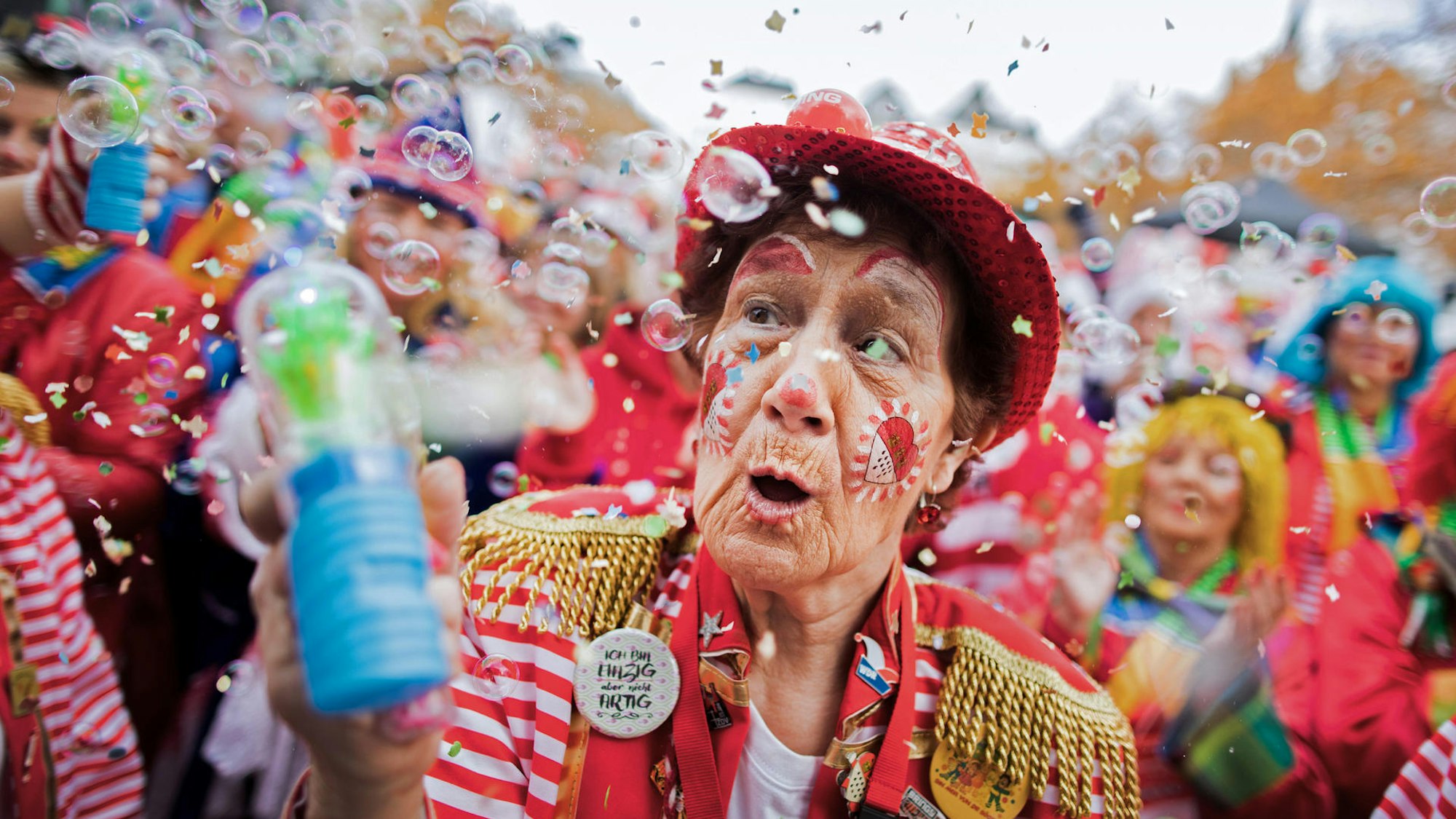 Jecke beim Karneval in Köln