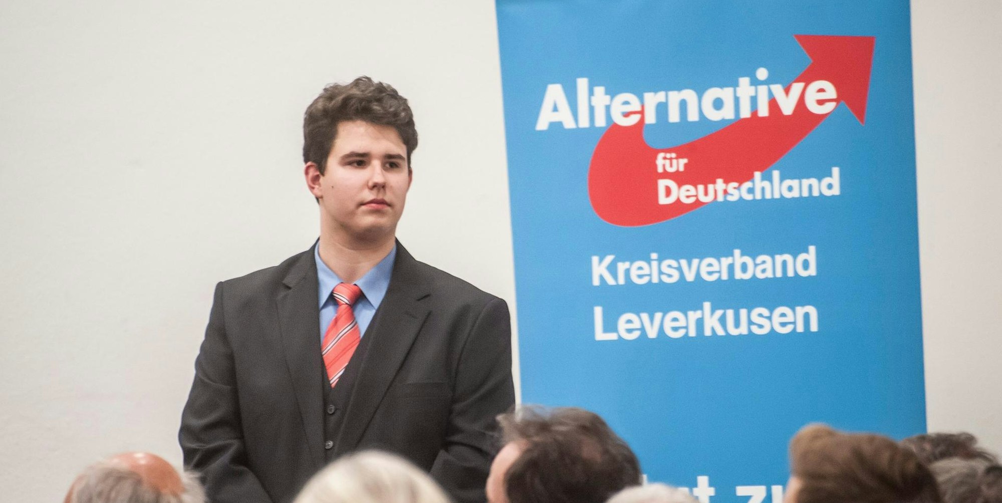 leverkusen-yannick-noe-nef_alf_9709