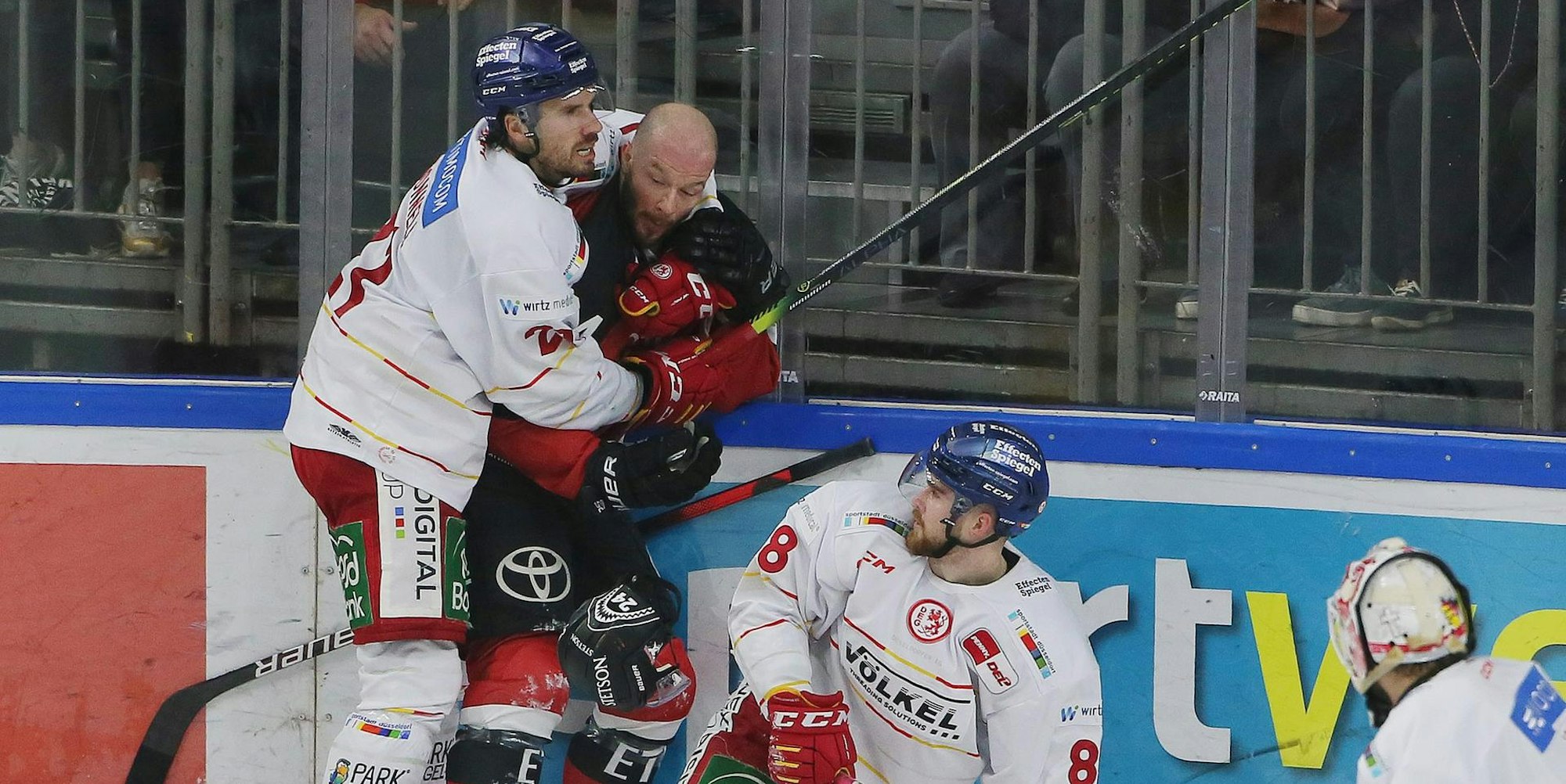 1CA5E008-FDF4-48DD-8473-224E370398DC