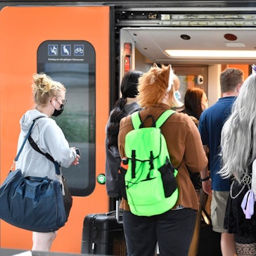 9-Euro-Ticket Köln dpa